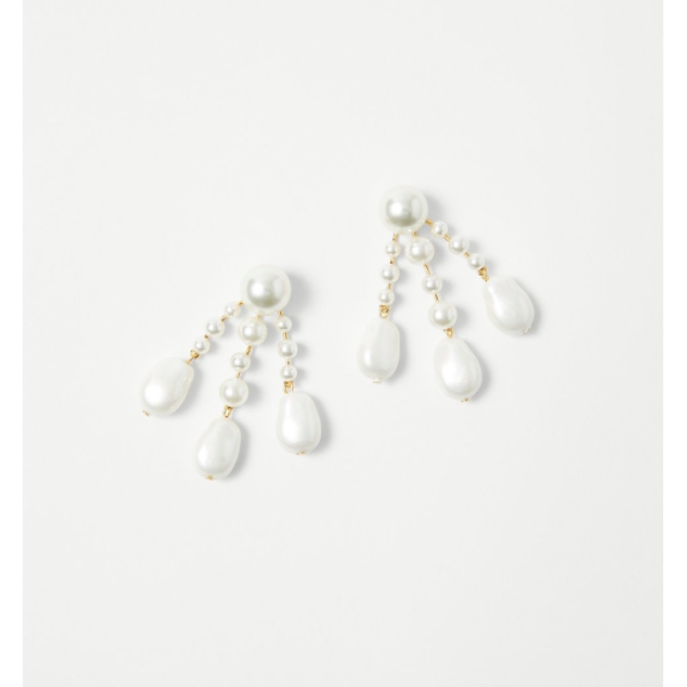 ANN TAYLOR Pearlized Triple Row Drop Earrings